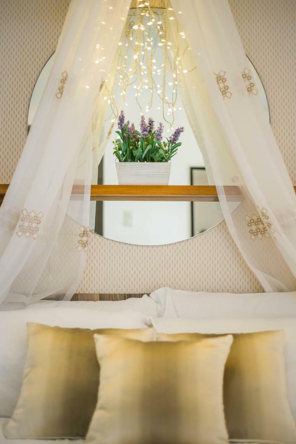 Cozy And Home Vacation Pad Tagaytay City Eksteriør billede