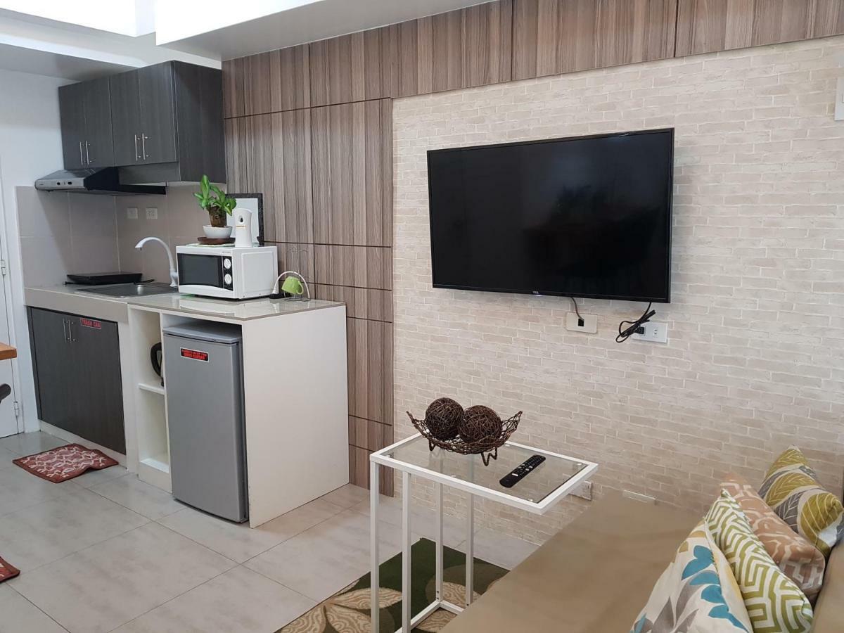 Cozy And Home Vacation Pad Tagaytay City Eksteriør billede